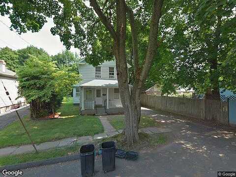 Grove, MERIDEN, CT 06451