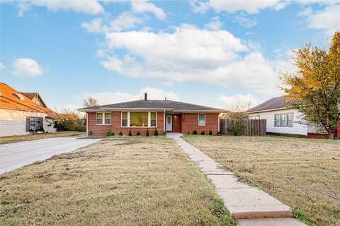 209 N Clark Avenue, Hinton, OK 73047