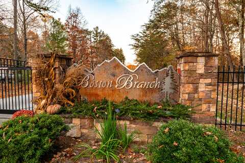 2272 Little Bend Road, Signal Mountain, TN 37377