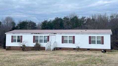 Loy, PELHAM, NC 27311