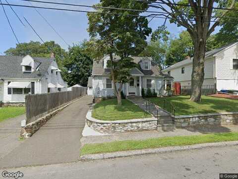 Woodrow, BRIDGEPORT, CT 06606