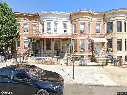 Ridgewood, BROOKLYN, NY 11208