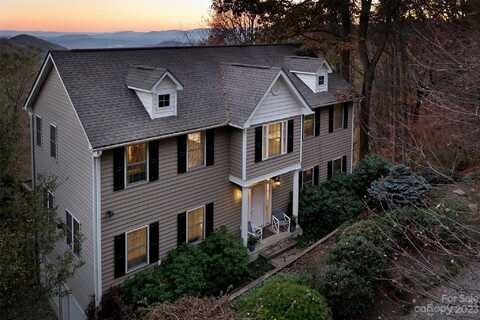 909 Town Mountain Road, Asheville, NC 28804