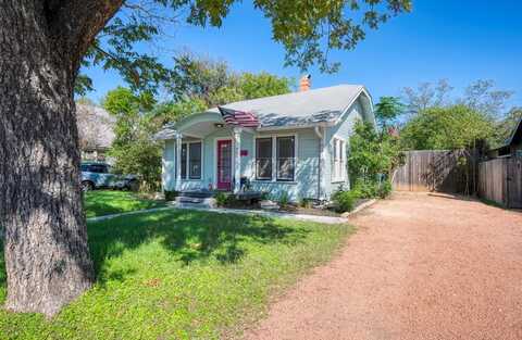 402 Water St, Kerrville, TX 78028