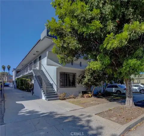 2615 Chariton Street, Los Angeles, CA 90034