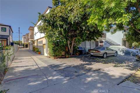 2621 Chariton Street, Los Angeles, CA 90034