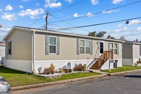 26 Dalbert St, Carteret, NJ 07008