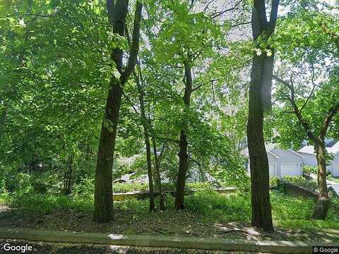 Treetop, PLEASANTVILLE, NY 10570