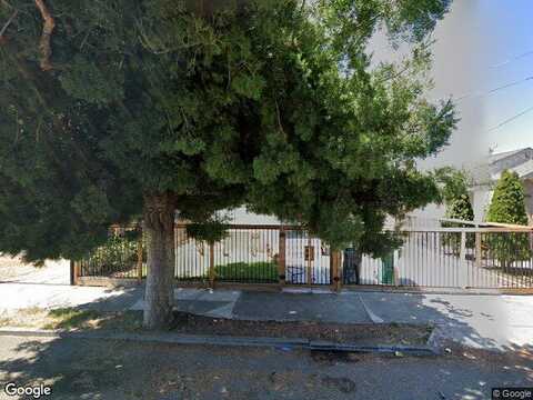 101St, OAKLAND, CA 94603