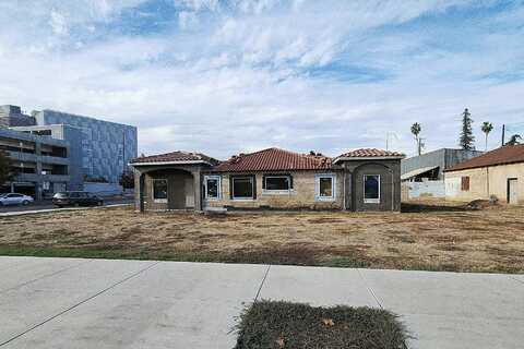 7Th, MADERA, CA 93637