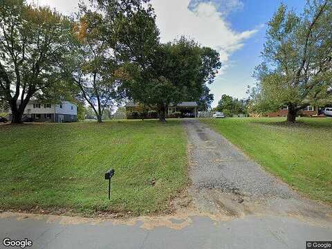 Saint Jill, STATESVILLE, NC 28625