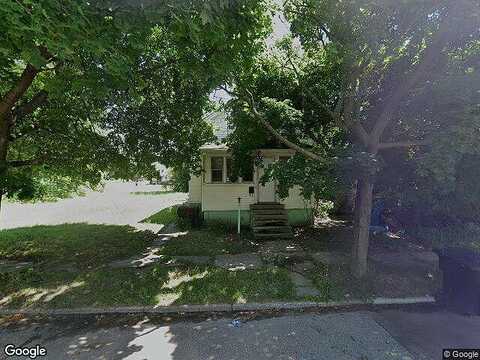 Mclean, HAMTRAMCK, MI 48212