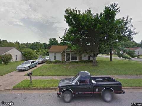 Kerston, MEMPHIS, TN 38128