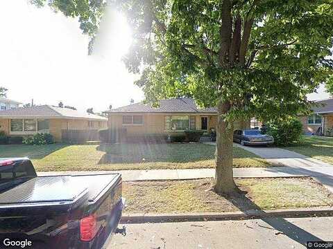 67Th, MILWAUKEE, WI 53216