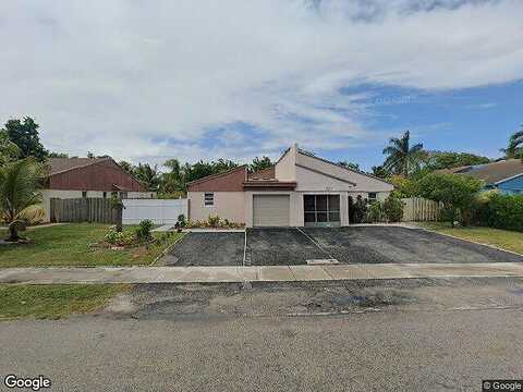 5Th, DELRAY BEACH, FL 33445