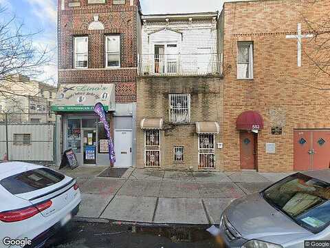 Sutter, BROOKLYN, NY 11207