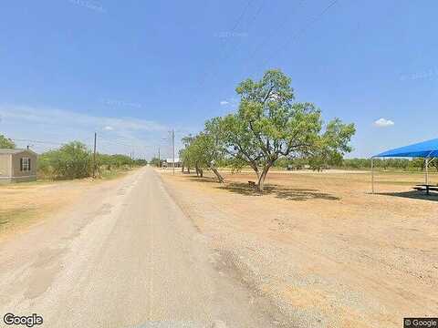 6Th, CHRISTINE, TX 78012