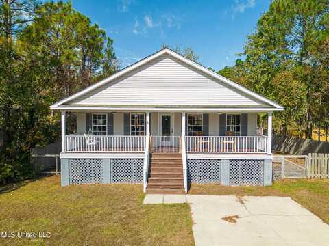 807 Red Fox Road, Pass Christian, MS 39571