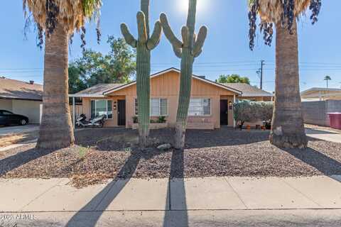 6813 E PINCHOT Avenue, Scottsdale, AZ 85251