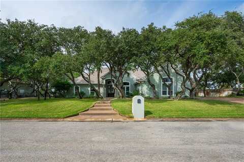 405 Olympic Dr, Rockport, TX 78382