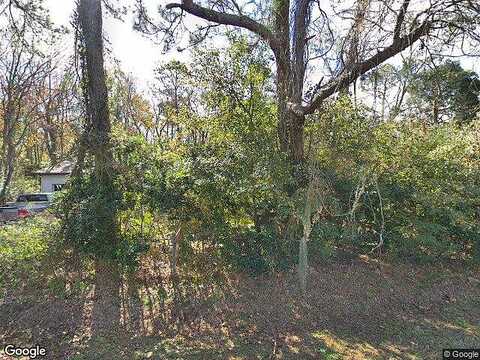 Pine, FERNANDINA BEACH, FL 32034