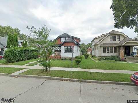 40Th, MILWAUKEE, WI 53209