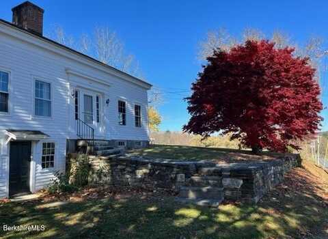 34 Seekonk Cross Rd, Great Barrington, MA 01230