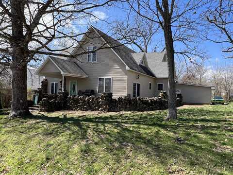 507 North Center Street, Willow Springs, MO 65793