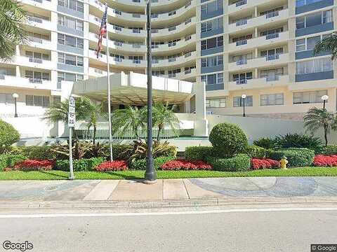 Ocean, HALLANDALE BEACH, FL 33009