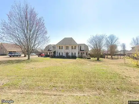 Dickens Place, SOUTHAVEN, MS 38671