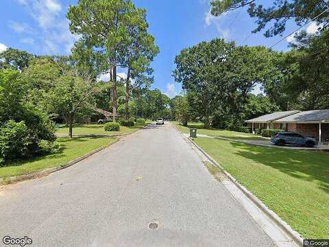 Astor Dr, ANDALUSIA, AL 36420