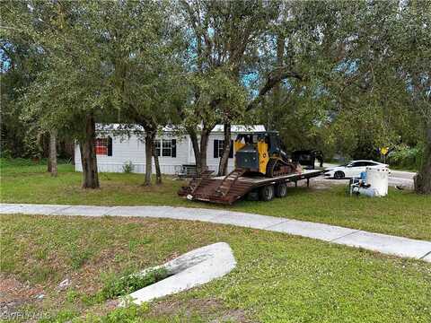 1248 County Rd 78, LABELLE, FL 33935