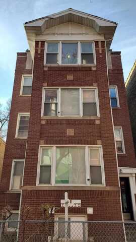 6418 N Rockwell Street, Chicago, IL 60645