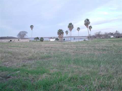 24549 La Ponderosa Dr, Mathis, TX 78368