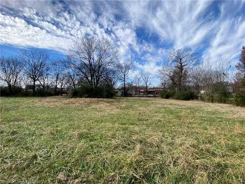 201 N Plum, Hackett, AR 72937