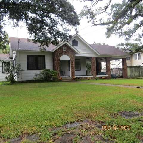 1120 Dauphin Street, Mobile, AL 36604