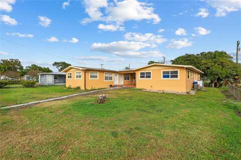 444 Cypress Ave., Pahokee, FL 33476