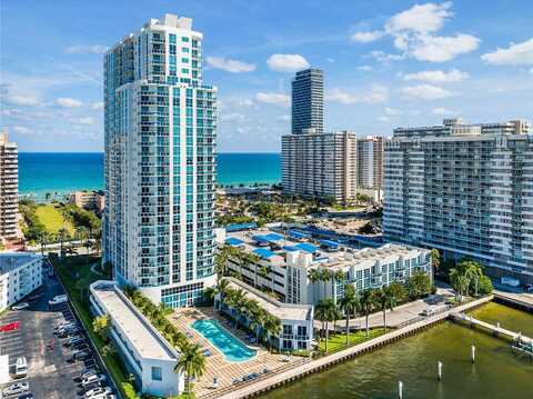 Ocean, HALLANDALE BEACH, FL 33009