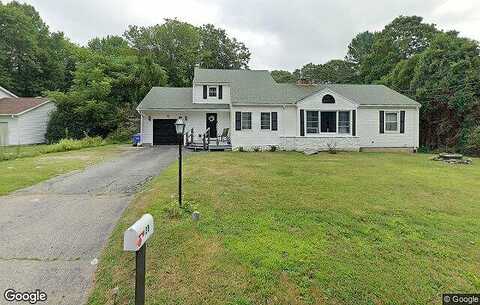 North, WATERFORD, CT 06385