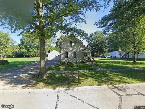 Vine, WELLINGTON, OH 44090