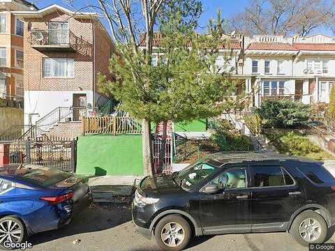 Sunnyside, BROOKLYN, NY 11207