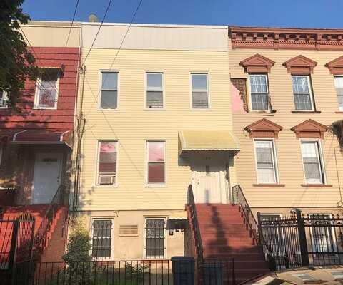 Norwood, BROOKLYN, NY 11208