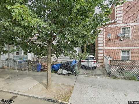 Hill, BROOKLYN, NY 11208