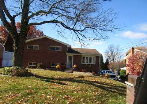 Salisbury Dr, Greensburg, PA 15601