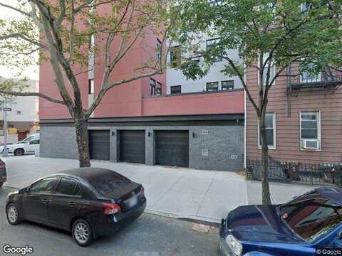 Meeker, BROOKLYN, NY 11222