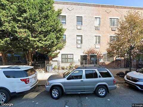 Lexington, BROOKLYN, NY 11221