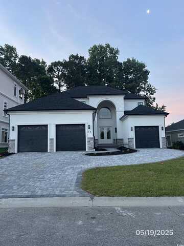 2204 Via Palma Dr., North Myrtle Beach, SC 29582