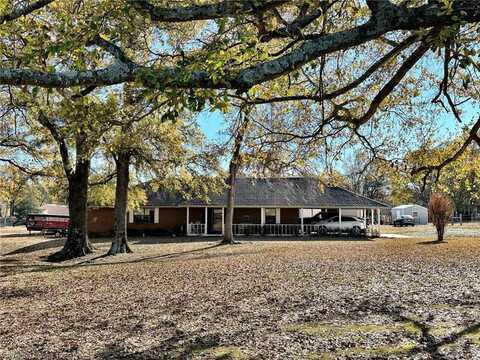 628 E Badger Lee RD, Sallisaw, OK 74955