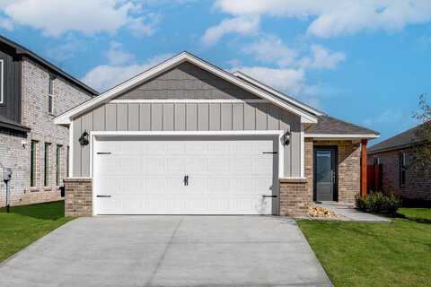 12705 Carrara Lane, Yukon, OK 73099