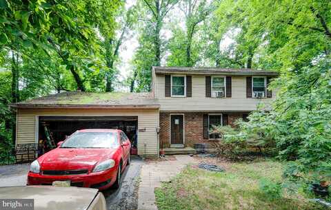 Estate, WOODBRIDGE, VA 22193